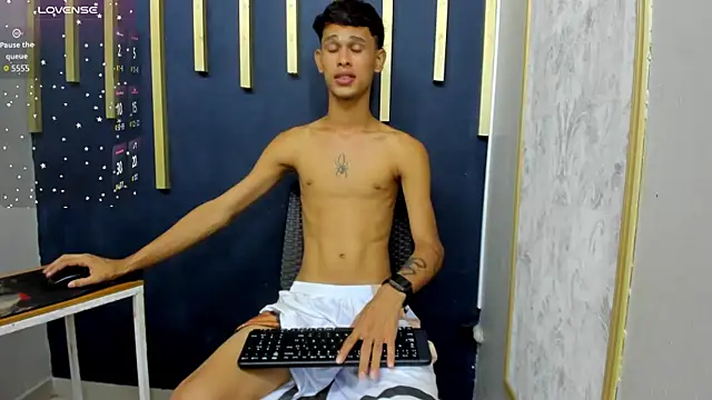 Snapshot of Just_D4v7 chatting on 10-02-25, 07:21 Just D4v7 online show from 10-02-25, 07:21