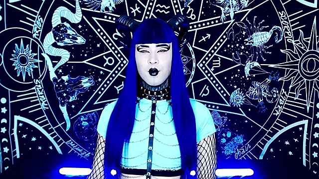 naomi satan online show from 09-20-25, 12:44