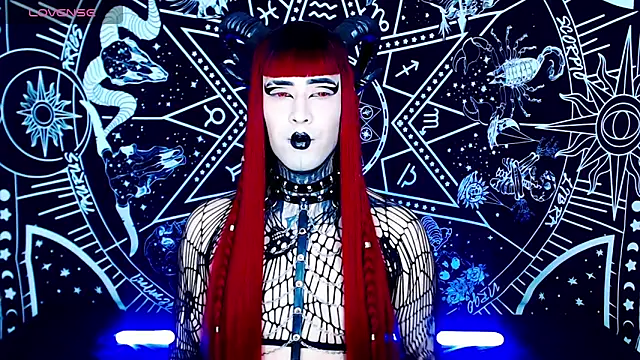 naomi satan online show from 09-28-25, 11:43