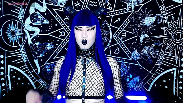 naomi satan online show from 10-02-25, 11:23