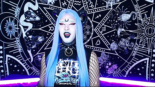 naomi satan online show from 04-08-26, 10:32