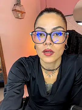 Snapshot of Esmeralda_CO chatting on 11-13-25, 12:59 Esmeralda CO online show from 11-13-25, 12:59