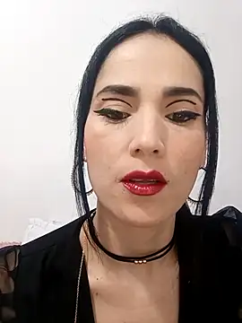 jamila zair online show from 11-06-25, 01:12