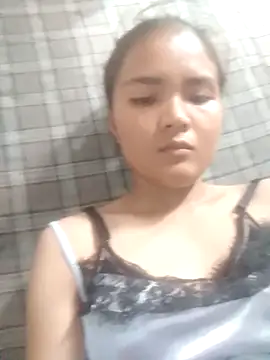 Snapshot of Sexy-Mama25 chatting on 09-18-25, 04:14 Sexy-Mama25 online show from 09-18-25, 04:14