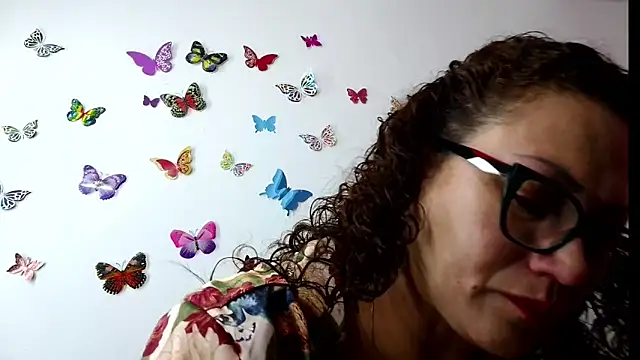 TifanyQueen  online show from 09-08-25, 03:00