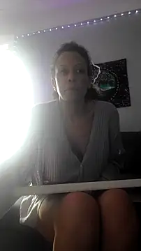 Snapshot of puddled_wonderland chatting on 11-05-25, 03:01 puddled wonderland online show from 11-05-25, 03:01