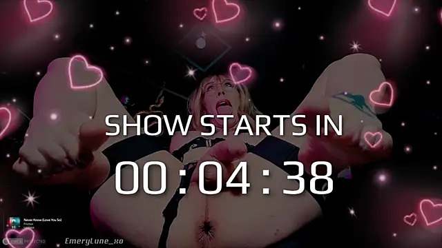 EmeryLune xo online show from 02-14-26, 05:37