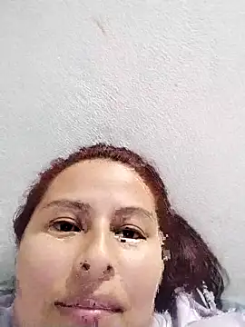 Snapshot of yelezia chatting on 01-14-26, 01:11 yelezia online show from 01-14-26, 01:11