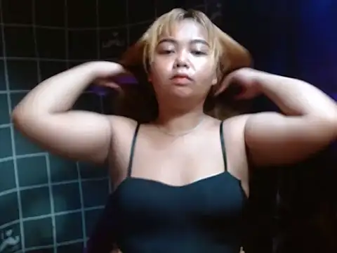 Snapshot of Hajaima chatting on 11-07-25, 02:39 Hajaima online show from 11-07-25, 02:39