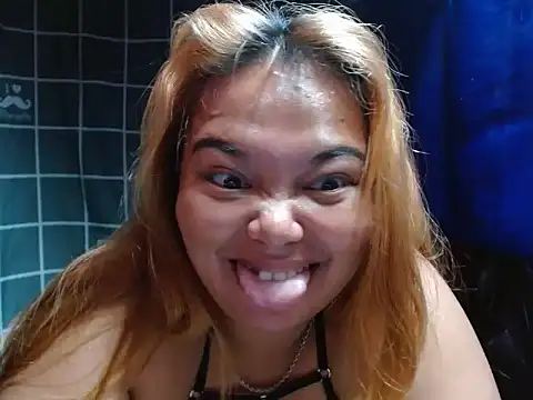 Snapshot of Hajaima chatting on 11-19-25, 02:50 Hajaima online show from 11-19-25, 02:50