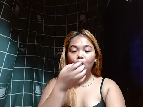 Snapshot of Hajaima chatting on 11-28-25, 09:12 Hajaima online show from 11-28-25, 09:12