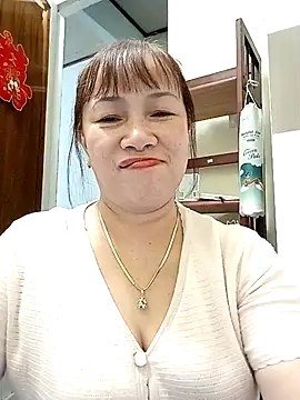 Snapshot of Baby-ladysweets20 chatting on 09-18-25, 11:23 Baby-ladysweets20 online show from 09-18-25, 11:23