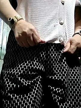 Snapshot of Baby-ladysweets20 chatting on 09-22-25, 07:21 Baby-ladysweets20 online show from 09-22-25, 07:21