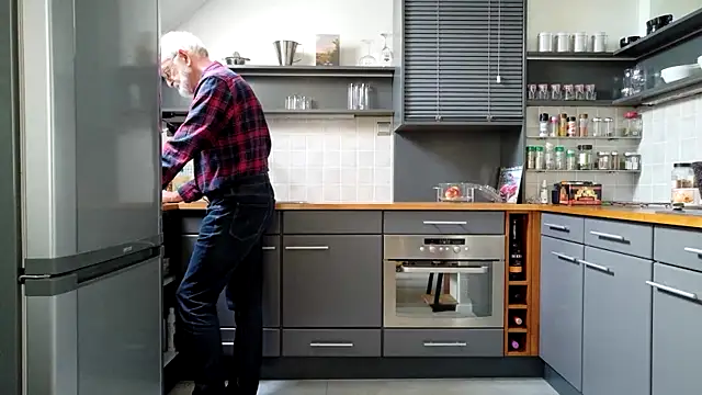 ewaldwillems99 online show from 01-16-26, 02:10