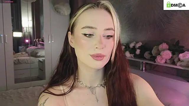 Snapshot of RubyMiracles chatting on 10-14-25, 02:29 RubyMiracles online show from 10-14-25, 02:29