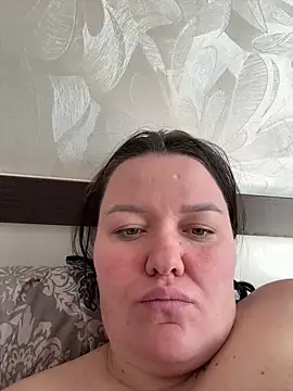 SunnyLeila2101 online show from 04-13-26, 10:21