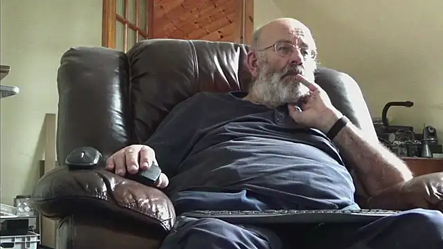 janzer13 online show from 09-18-25, 12:51