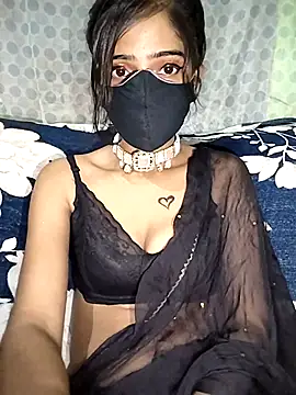 Snapshot of Crystil_love-21 chatting on 09-26-25, 09:24 Crystil love-21 online show from 09-26-25, 09:24