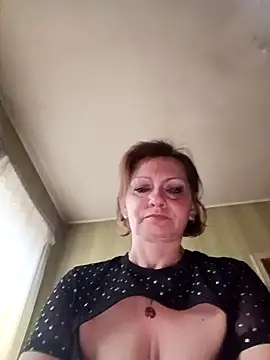 Snapshot of MariannaSky471 chatting on 11-08-25, 06:02 MariannaSky471 online show from 11-08-25, 06:02