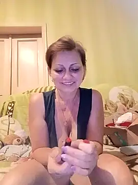 Snapshot of MariannaSky471 chatting on 11-17-25, 06:14 MariannaSky471 online show from 11-17-25, 06:14