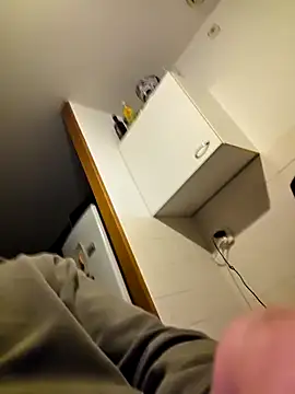 Rikkiebi21jaar online show from 11-20-25, 05:07