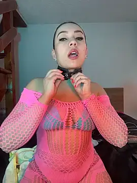 Snapshot of Moon_Blake chatting on 10-24-25, 12:56 Moon Blake online show from 10-24-25, 12:56