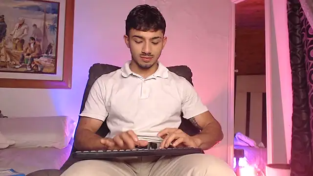 ArturoCardona  online show from 03-19-26, 11:31