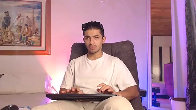 ArturoCardona  online show from 03-28-26, 03:33