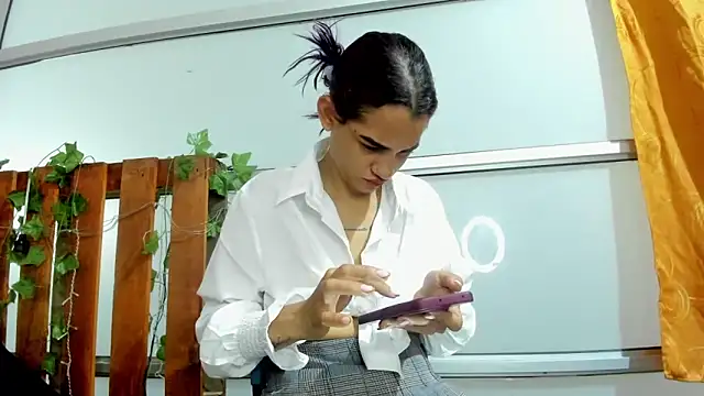 cris dulce online show from 04-15-26, 07:58