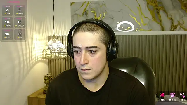 Lancelot 19 online show from 09-15-25, 09:04