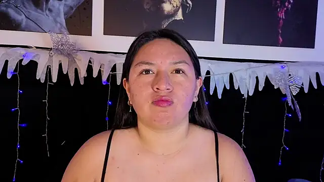 BellaRoux1 online show from 12-20-25, 12:01