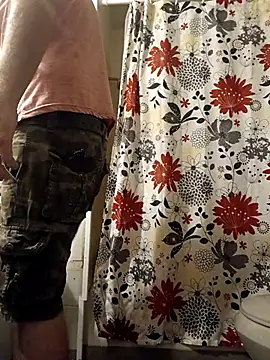 Snapshot of Canuseemeray chatting on 09-24-25, 12:47 Canuseemeray online show from 09-24-25, 12:47