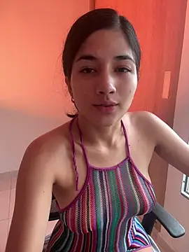 LauraCatalina online show from 11-04-25, 11:31