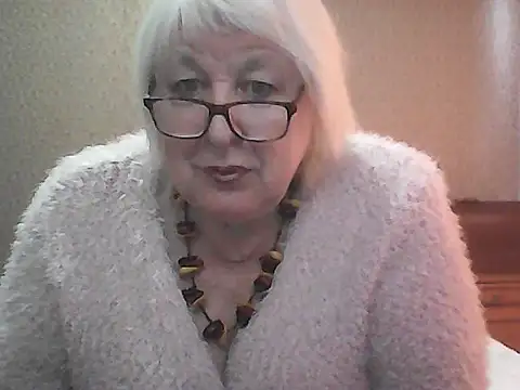 Alexia64231 online show from 09-27-25, 05:56