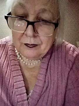 Alexia64231 online show from 11-13-25, 08:41