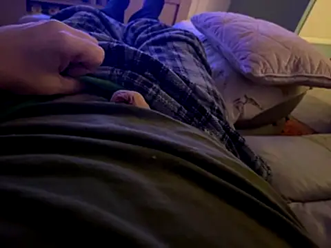 Snapshot of RichyO1977 chatting on 11-07-25, 11:27 RichyO1977 online show from 11-07-25, 11:27