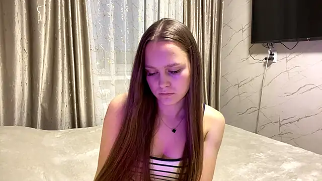 SoSweetGirl online show from 09-08-25, 04:06