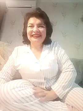 Snapshot of LedyNika chatting on 12-05-25, 07:10 LedyNika online show from 12-05-25, 07:10