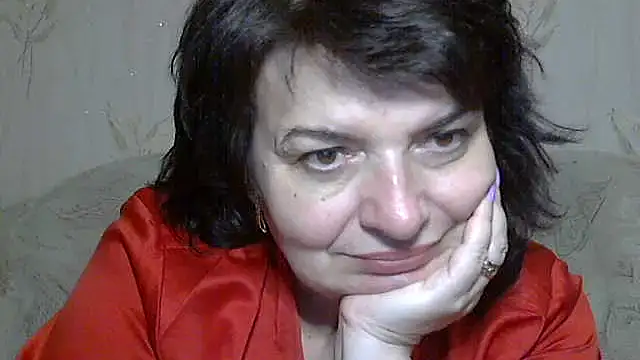 LedyNika online show from 04-29-26, 06:25