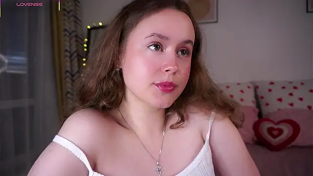 SusannaScholler online show from 06-14-26, 11:40