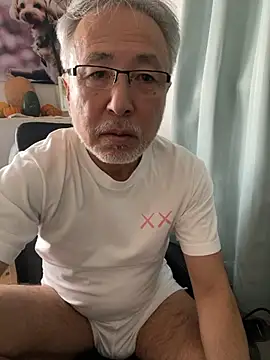 gholly2007 online show from 11-19-25, 02:11