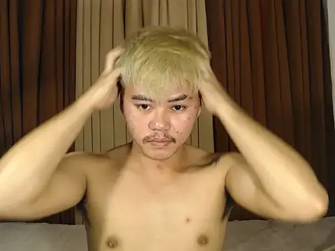Snapshot of hot_emman chatting on 04-11-26, 08:29 hot emman online show from 04-11-26, 08:29