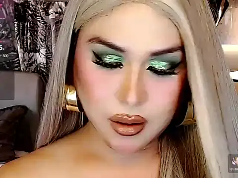 Snapshot of Pukesavurrat chatting on 03-27-26, 05:46 Pukesavurrat online show from 03-27-26, 05:46