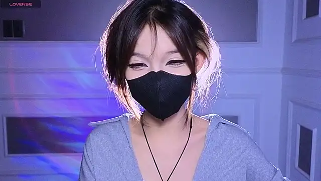 Snapshot of _____Panda_____ chatting on 06-05-26, 06:57 Panda online show from 06-05-26, 06:57
