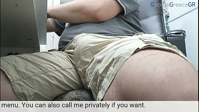 Snapshot of GeorgeGreece2025 chatting on 11-10-25, 09:52 GeorgeGreece2025 online show from 11-10-25, 09:52