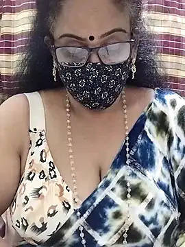 Snapshot of sweet-lotus chatting on 09-08-25, 05:12 sweet-lotus online show from 09-08-25, 05:12