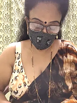 Snapshot of sweet-lotus chatting on 09-28-25, 04:34 sweet-lotus online show from 09-28-25, 04:34