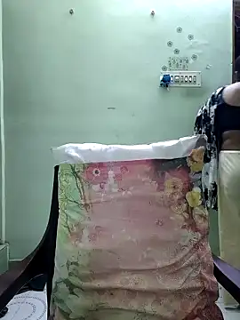 Snapshot of sweet-lotus chatting on 10-04-25, 06:22 sweet-lotus online show from 10-04-25, 06:22