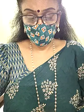 Snapshot of sweet-lotus chatting on 10-10-25, 05:39 sweet-lotus online show from 10-10-25, 05:39