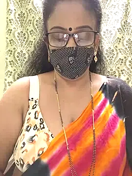 Snapshot of sweet-lotus chatting on 10-16-25, 07:04 sweet-lotus online show from 10-16-25, 07:04